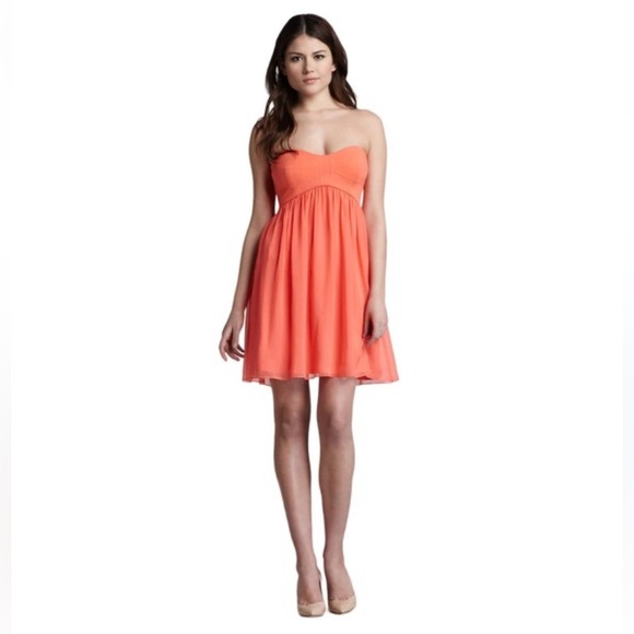 Diane Von Furstenberg Dresses & Skirts - Diane Von Furstenberg ASTI Silk Chiffon Strapless Coral Dress, Size 10